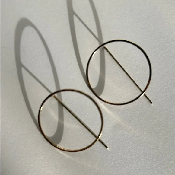 Elegant Gold Hoop Earrings - Picture 2 of 2
